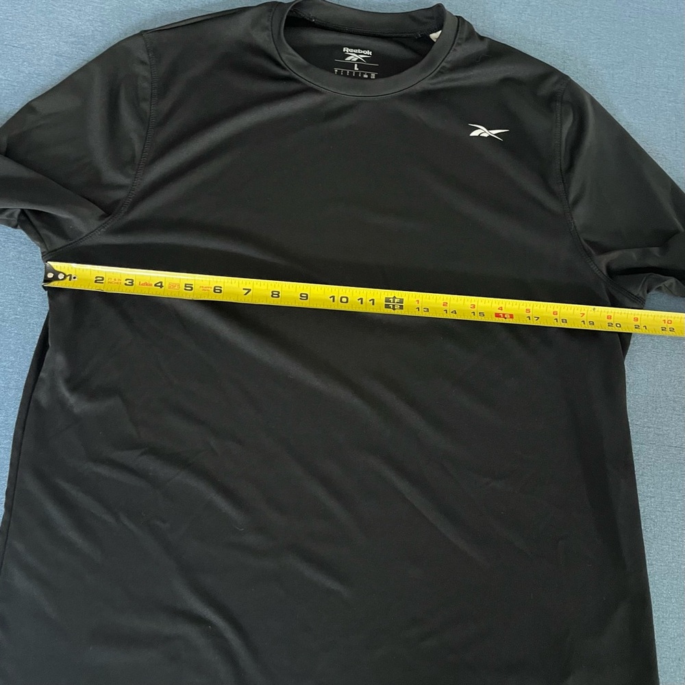 Reebok Men's Black Long Sleeve Shirt - Picture 8 of 9